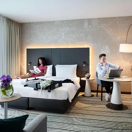 Hyatt Place Frankfurt Airport Hotel 4*