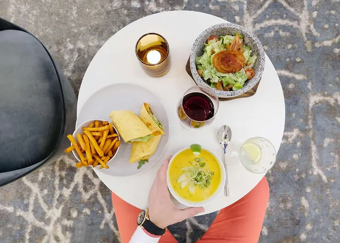 Hyatt Place Frankfurt Airport 4* פרנקפורט