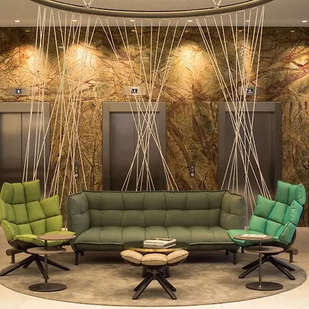Hyatt Place Frankfurt Airport Szálloda