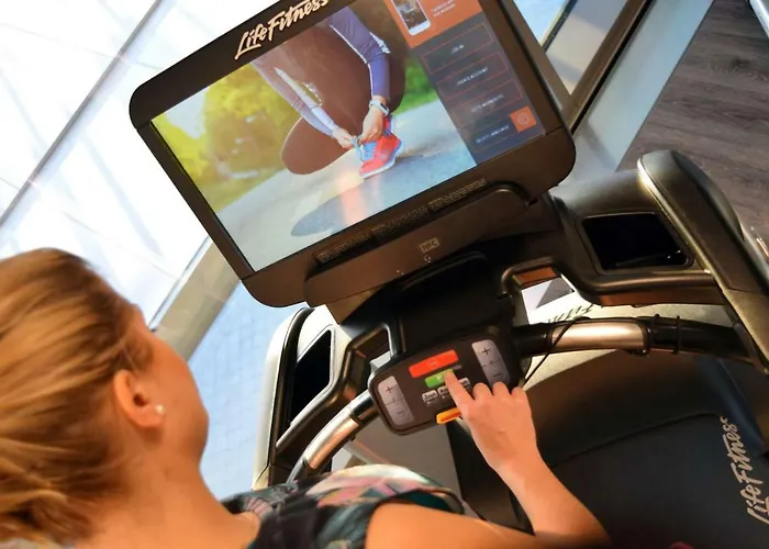 Hyatt Place Frankfurt Airport Hotel 4*